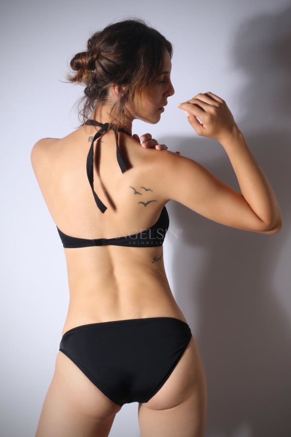 Siyah Üstü Örgü Bikini Takım - 6